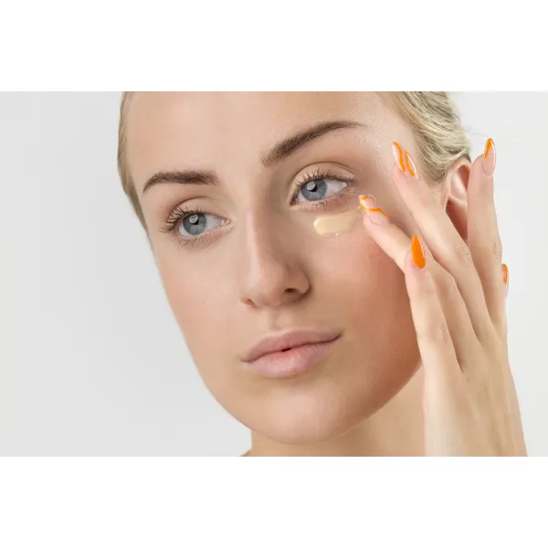 Микроэмульсия для кожи вокруг глаз на основе кофеина 5%, арбутина 2% и катехина 0.1% Eye treatment system 1 Skintellectual Solutions